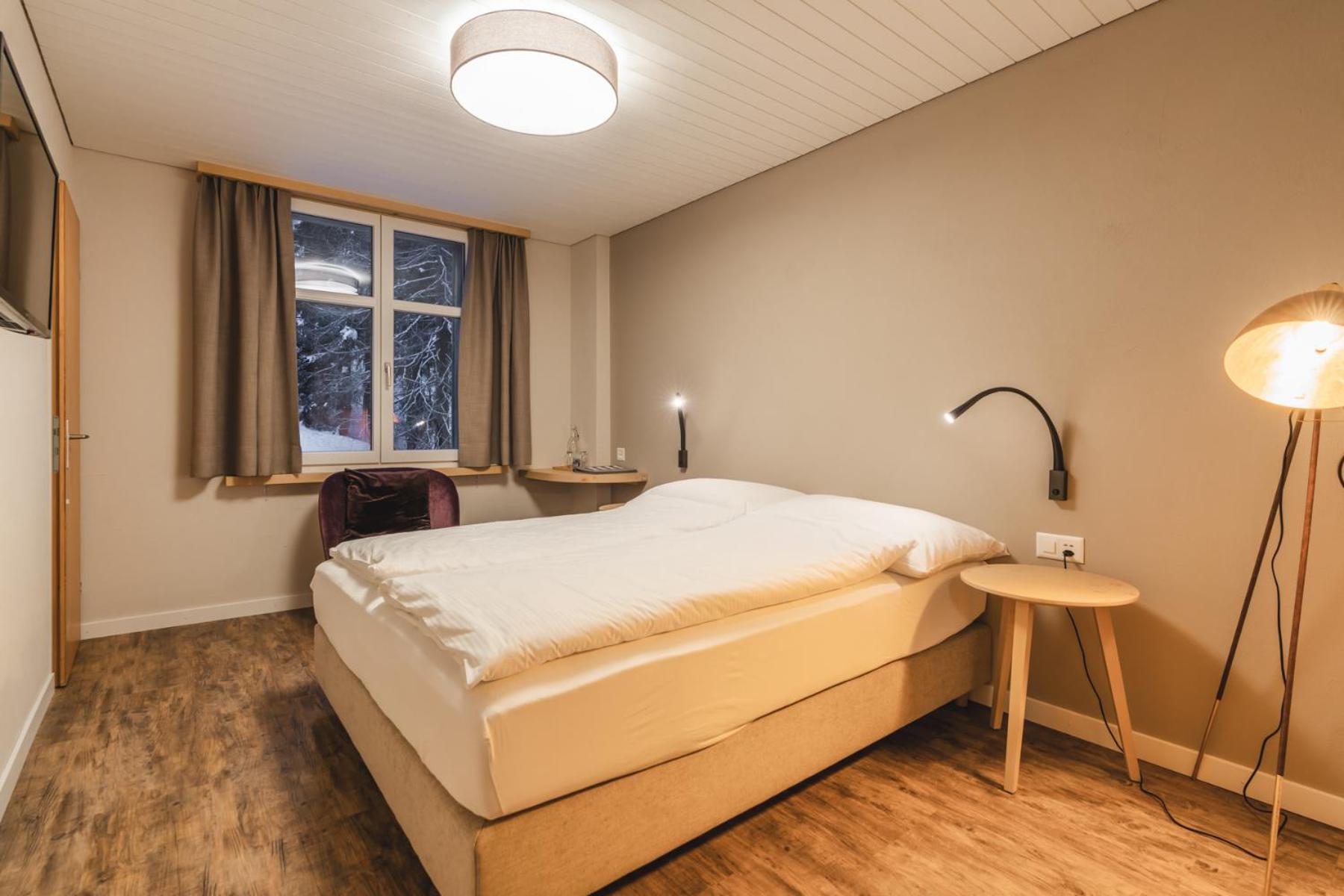 Hotel Alpensonne - Panoramazimmer & Restaurant Ароза Номер фото