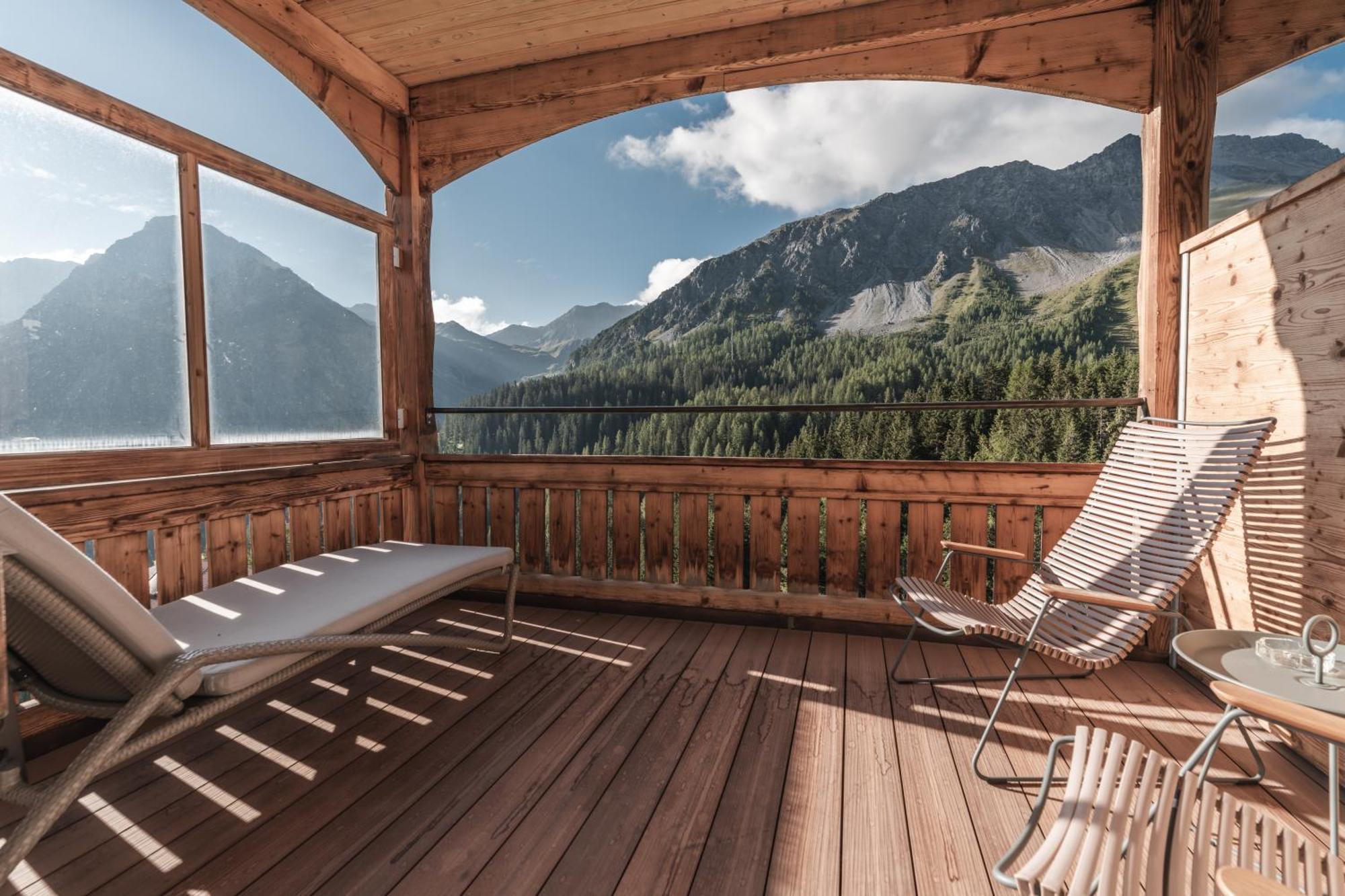 Hotel Alpensonne - Panoramazimmer & Restaurant Ароза Номер фото